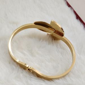 Crescent Black Inlay With Gold Teardrop Shaped Element Bracelet