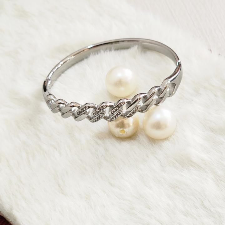Unisex Silver Cuff Bracelet