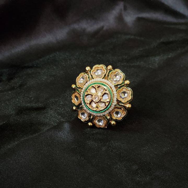 Viraasat Kundan Royale Ring