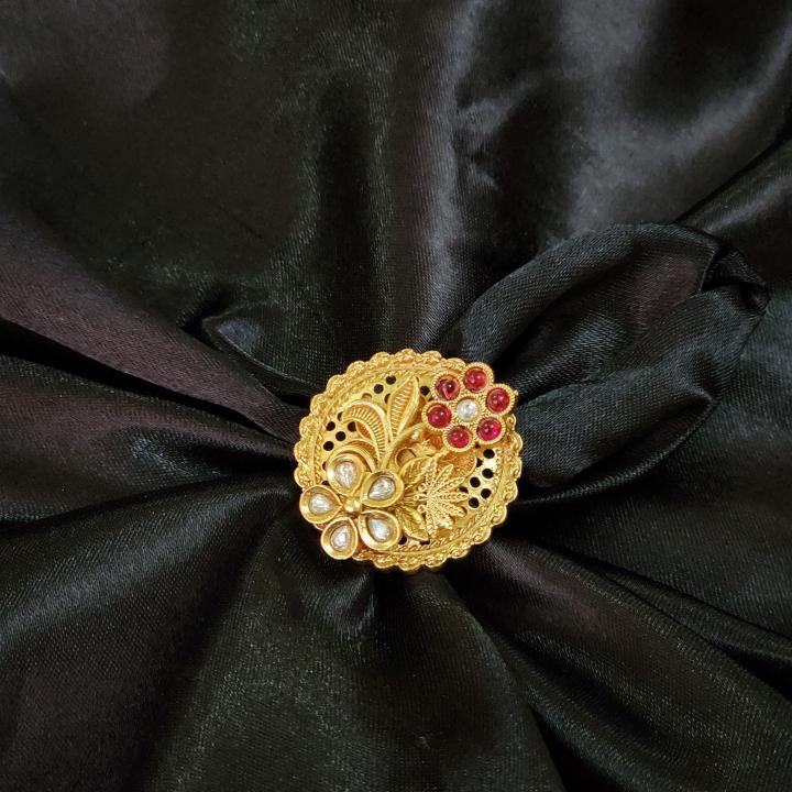 Riti Viraasat Antique Kundan Ring