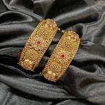 Rajvanshi Antique Bridal Bangles (Set of 2)