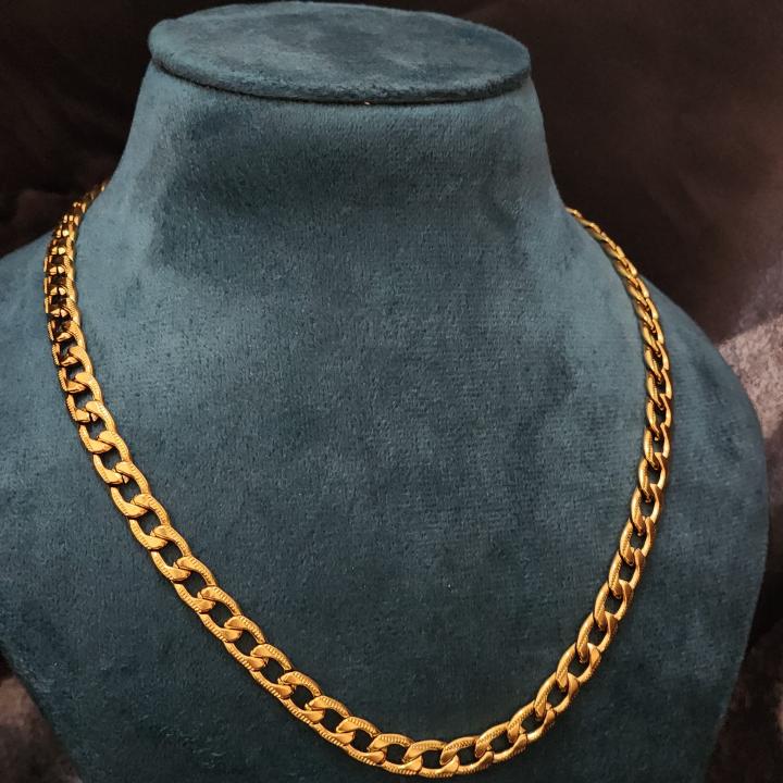 Urban Royale Textured Chain Necklace
