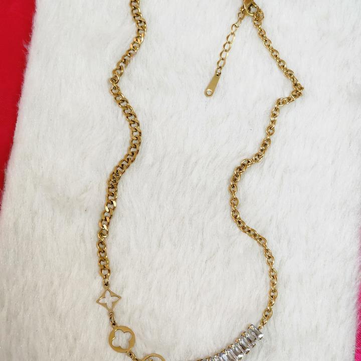 LV Muse Gold-Plated Emblem Necklace
