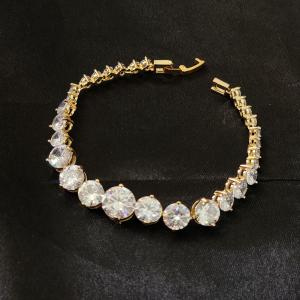 Celestia Radiant Solitaire Bracelet