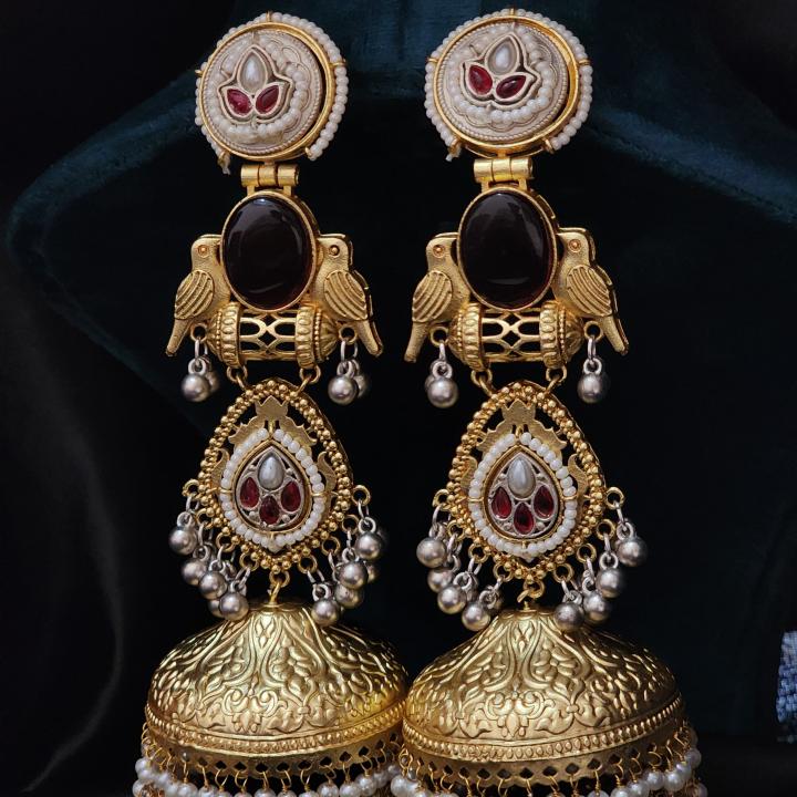 Regal Kundan Jhumka Earrings